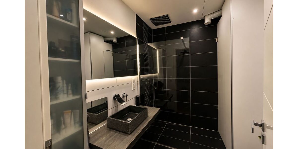 Exklusive Stadthausvilla in Hamburg-Boberg mit eigenem Wald 157 m² möblier für 10 Mon. - Mehrfamilienhaus, Wohnhaus Hamburg Lohbrügge | Angebot:26633734