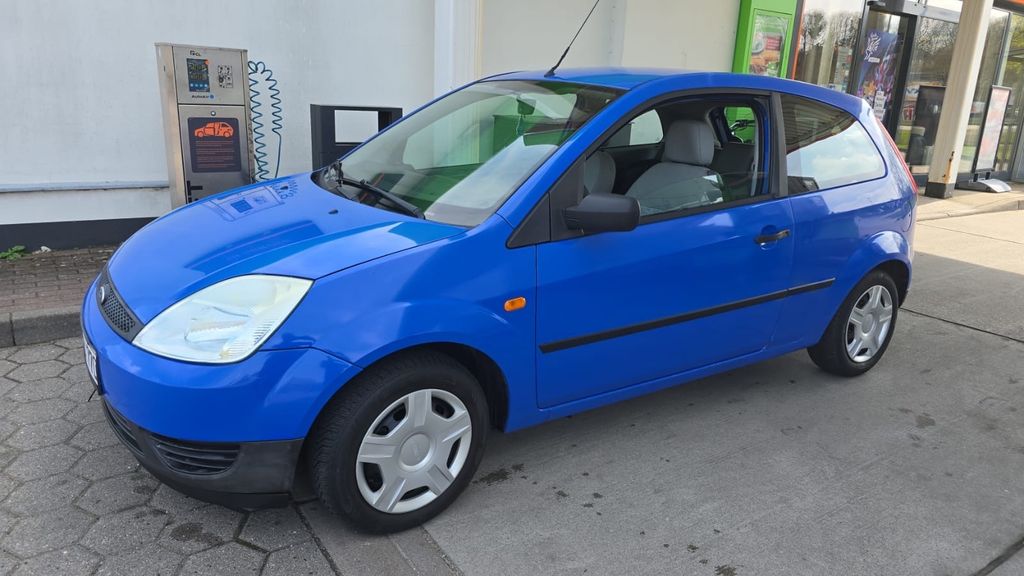 Ford Fiesta 160.000 km 1.650 &euro; Kiel 24149