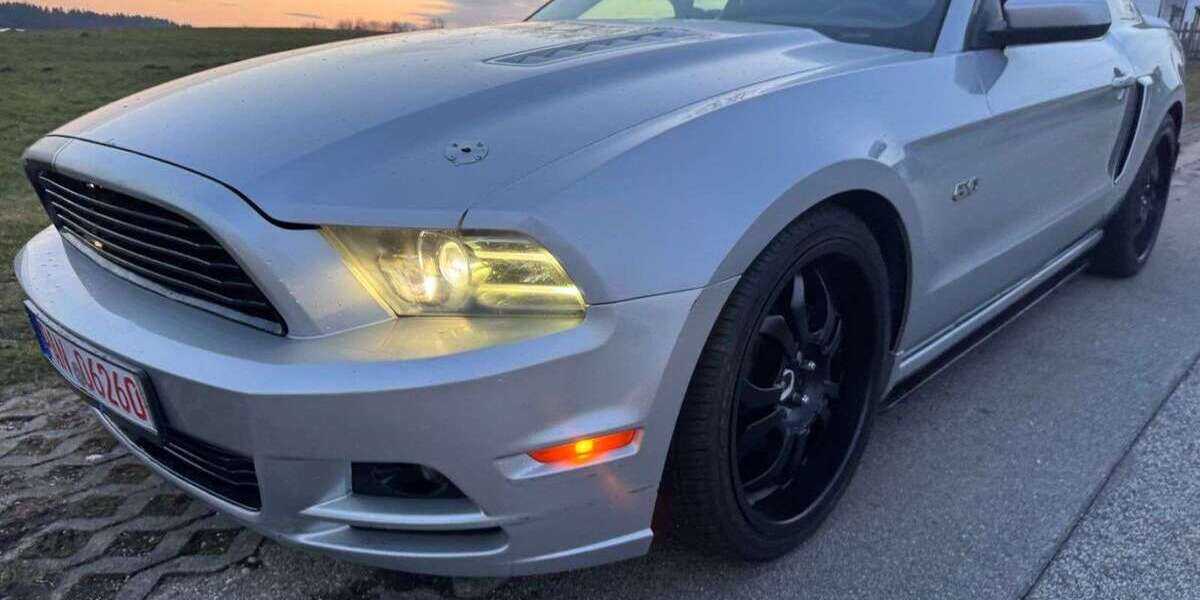 Ford Mustang 163.500 km 15.590 &euro; Triftern 84371