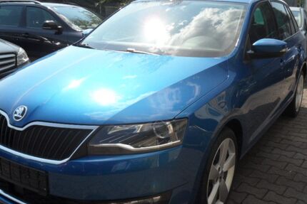 Skoda Rapid 119.248 km 8.499 &euro; Regensburg 93055