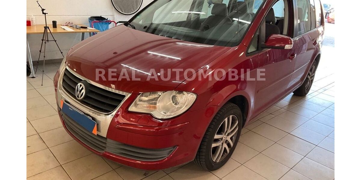 VW Touran 162.000 km 6.500 &euro; Frankfurt am Main 65933