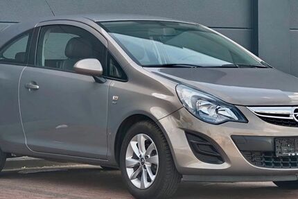 Opel Corsa 72.879 km 6.399 &euro; Kremperheide 25569