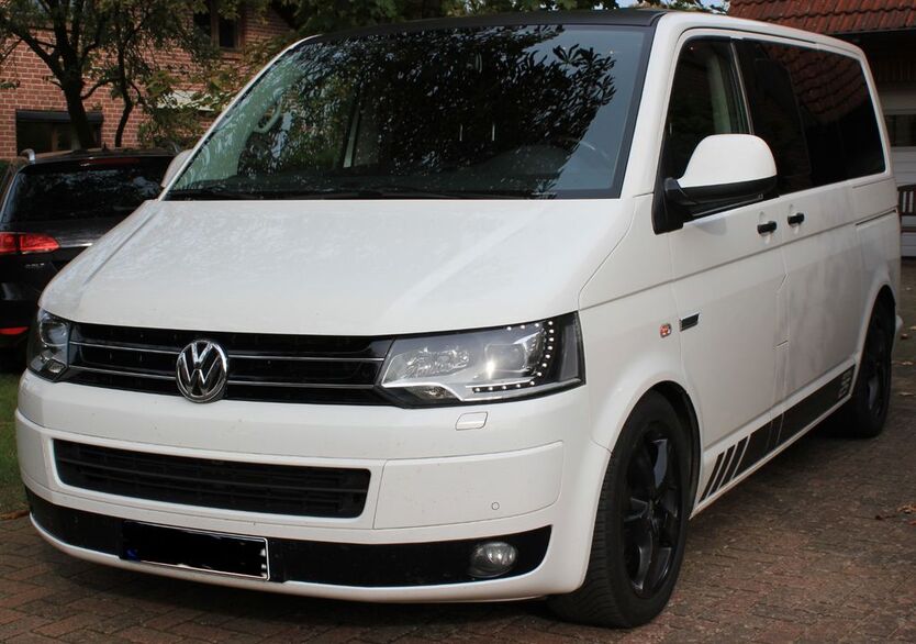 VW T5 Multivan 248.000 km 17.990 € Wesendorf 29392