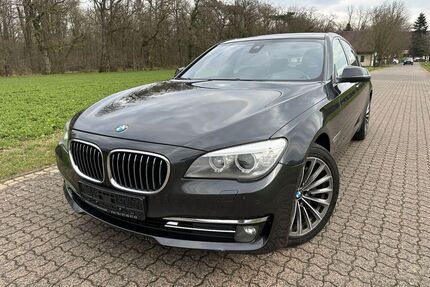 BMW 750