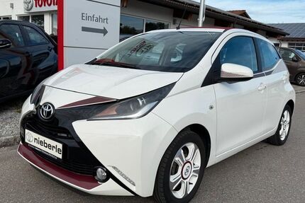 Toyota Aygo (X) 73.800 km 8.990 &euro; Germaringen 87656