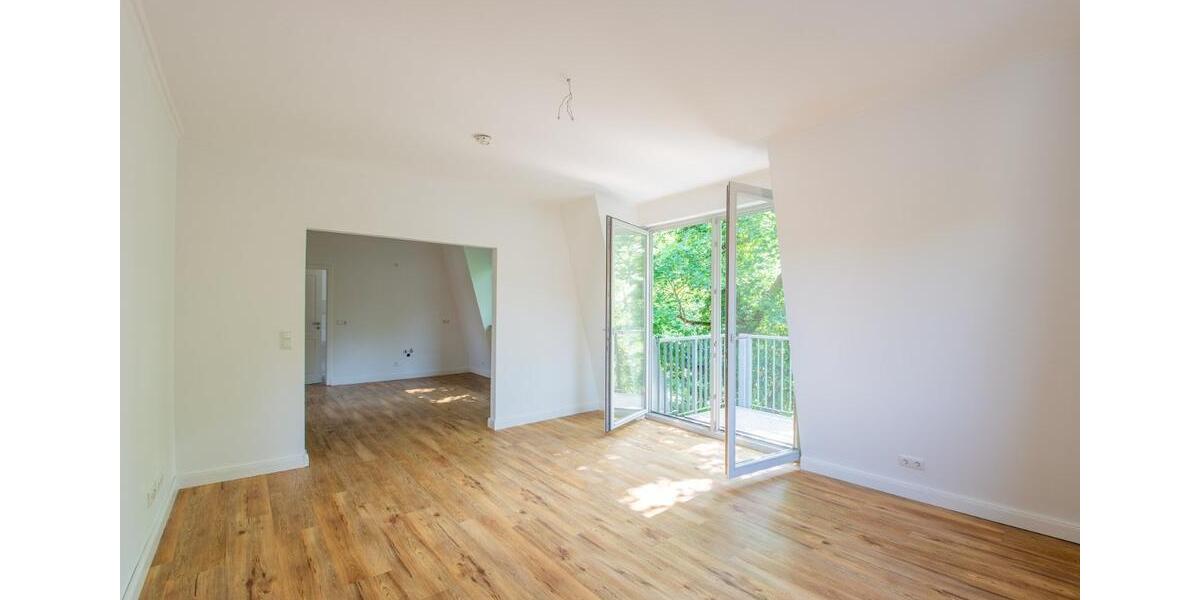 Dachgeschoßwohnung Neuruppin - 5 Zimmer, 143 m&sup2;, 339.000&euro; | Angebot:26874636