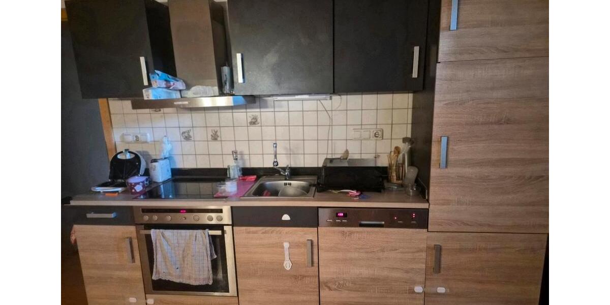Einfamilienhaus Sulzfeld - 7 Zimmer, 208 m&sup2;, 209.000&euro; | Angebot:25870355