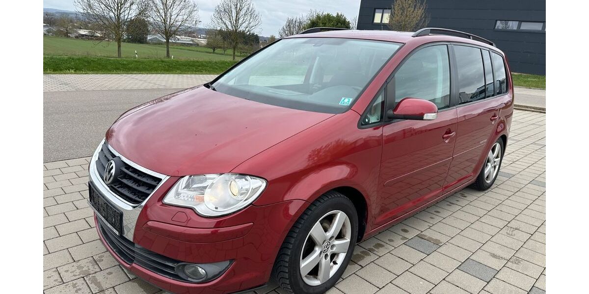VW Touran 279.000 km 2.999 &euro; Schönaich 71101
