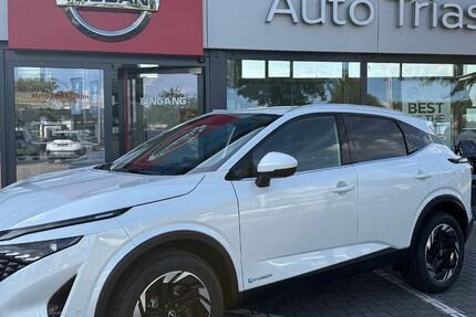 Nissan Qashqai 1.500 km 35.880 &euro; Quakenbrück 49610