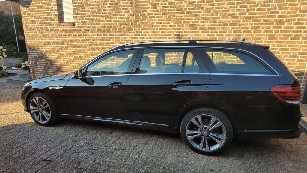 Mercedes-Benz E 350 311.661 km 10.990 &euro; Xanten 46509