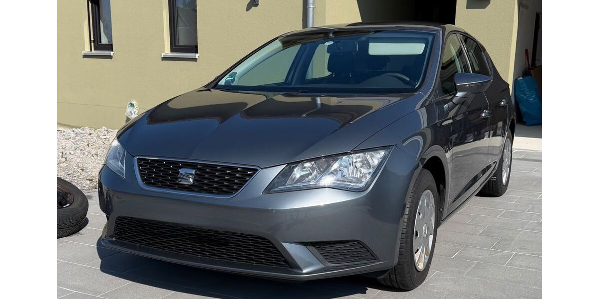 Seat Leon 71.750 km 9.900 &euro; Wald 93192