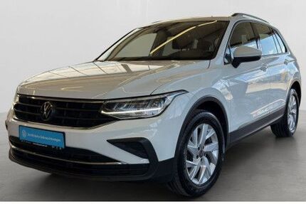 VW Tiguan 120.810 km 27.410 &euro; Detmold 32756