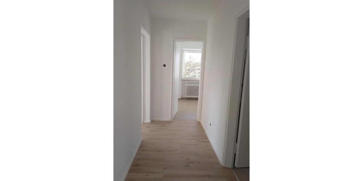 Etagenwohnung Unterhaching - 3 Zimmer, 71 m&sup2;, 1.200&euro; | Angebot:25293595