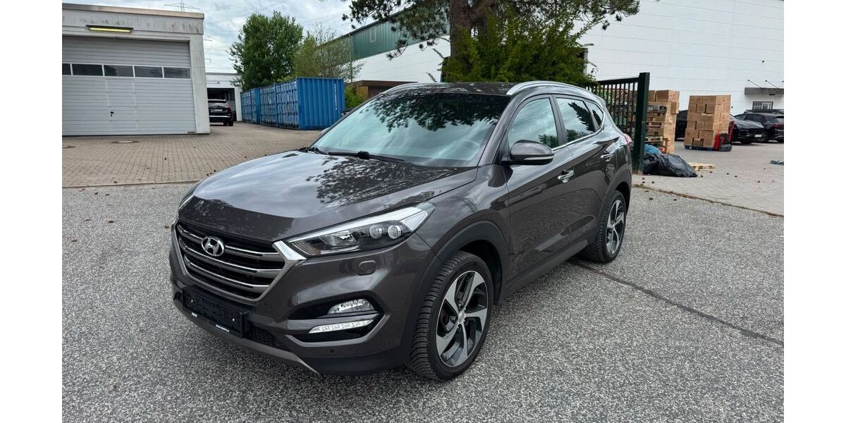 Hyundai TUCSON 131.980 km 11.999 &euro; Barsbüttel 22885
