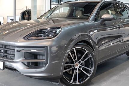 Porsche Cayenne 11.900 km 104.800 € Leipzig 04356