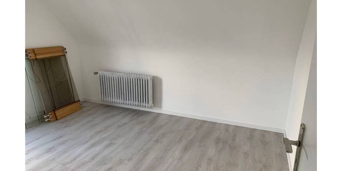 Mehrfamilienhaus, Wohnhaus Bietigheim - 6 Zimmer, 146 m&sup2;, 480.000&euro; | Angebot:26596519