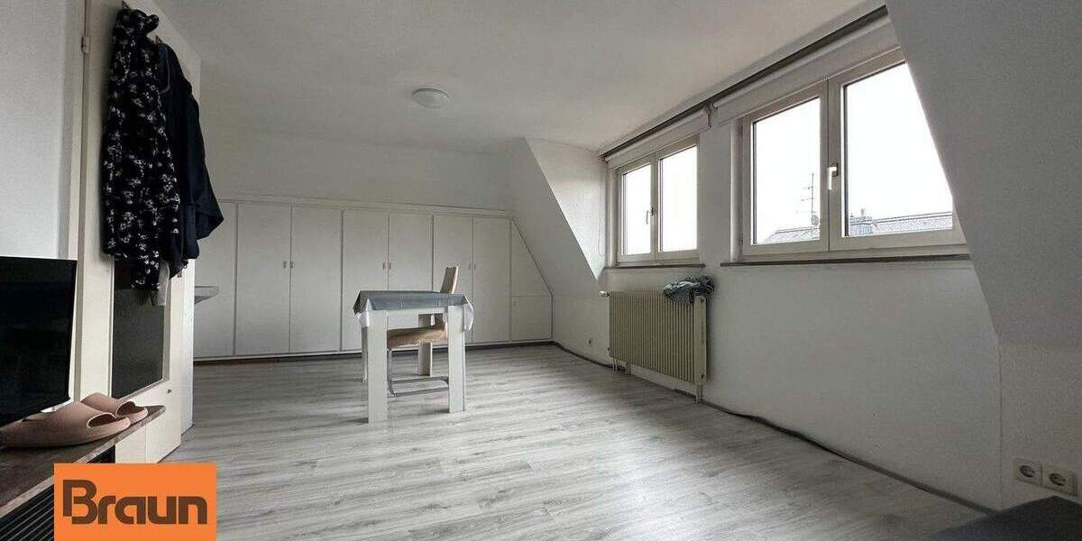 Mehrfamilienhaus, Wohnhaus Villingen-Schwenningen Schwenningen - 9 Zimmer, 214 m&sup2;, 390.000&euro; | Angebot:25862753