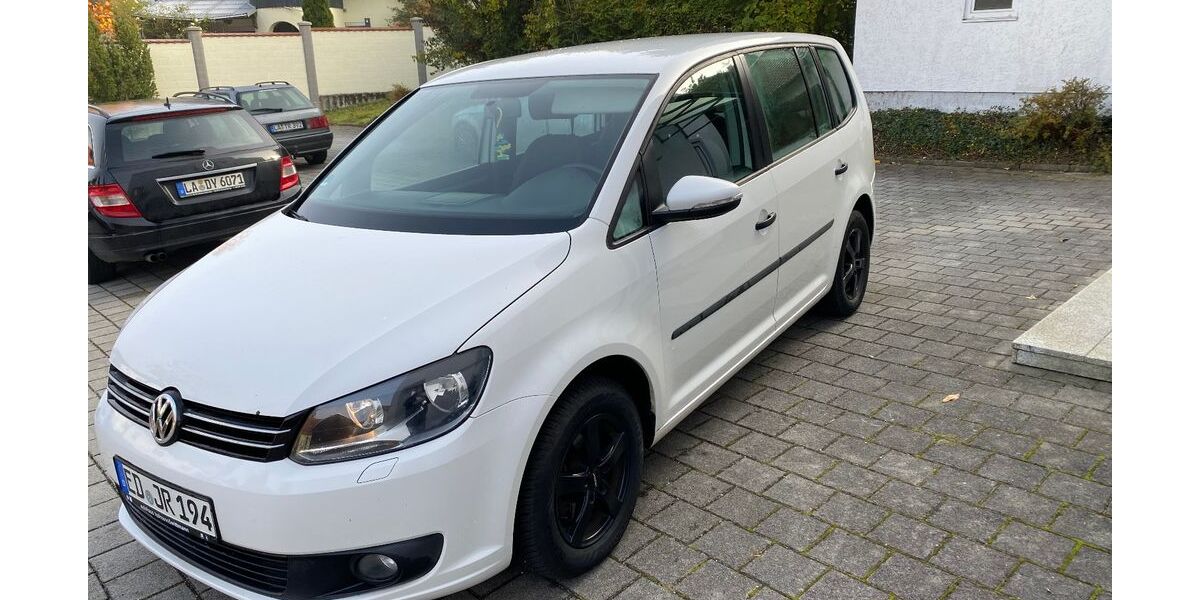 VW Touran 215.000 km 6.490 &euro; Rottenburg 84056