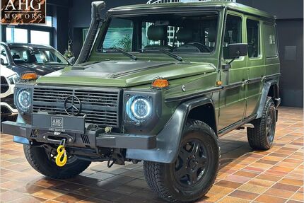 Mercedes G 300