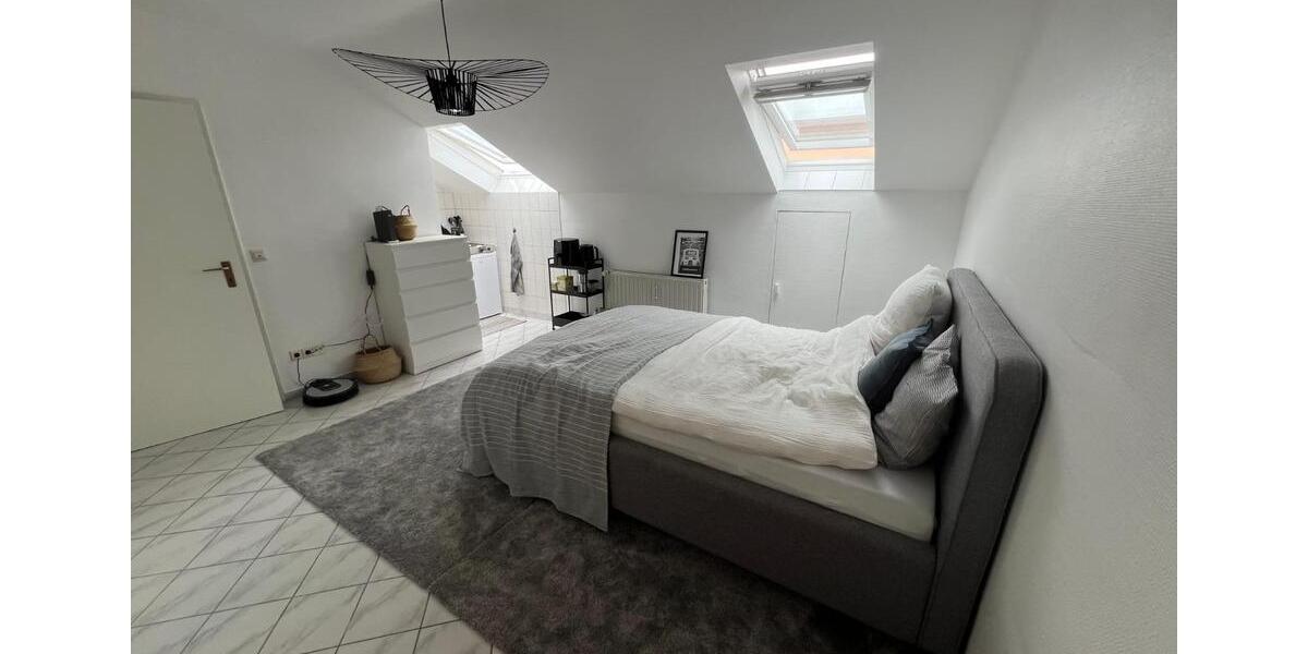 Dachgeschoßwohnung Bad Waldsee - 1 Zimmer, 23 m&sup2;, 210&euro; | Angebot:25351935