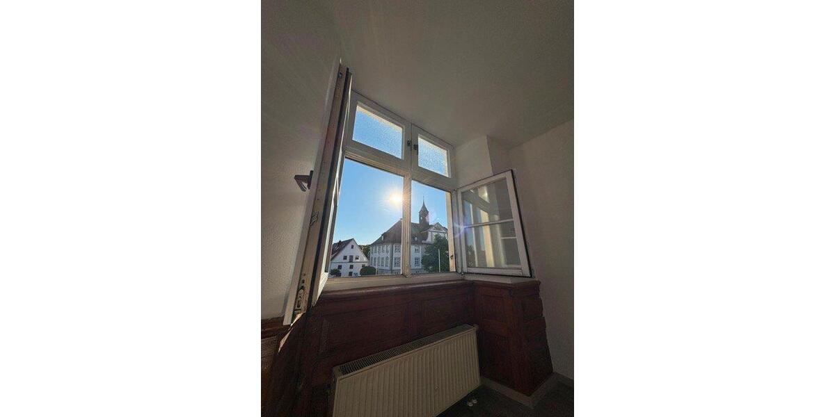 Etagenwohnung Ochsenhausen - 5 Zimmer, 105 m&sup2;, 319.000&euro; | Angebot:26884859