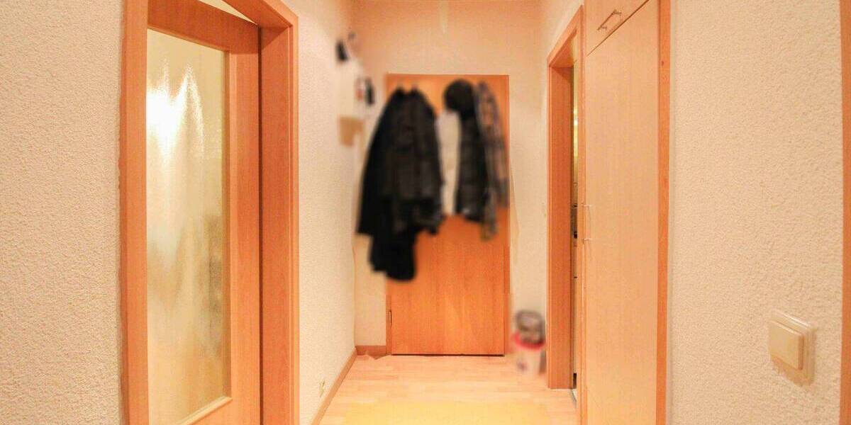 Etagenwohnung Pegau - 2 Zimmer, 47 m&sup2;, 35.000&euro; | Angebot:26391068
