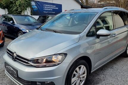 VW Touran 22.460 km 28.950 &euro; Wuppertal 42109