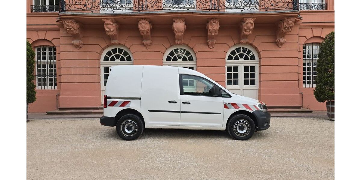 VW Caddy 144.718 km 14.449 &euro; Frankfurt 60322