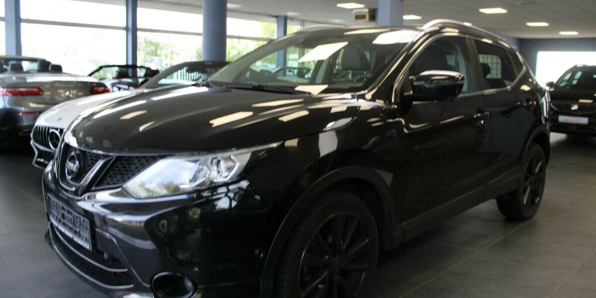 Nissan Qashqai 1.6 dCi Xtronic TEKNA - Pano - AHK - 108.138 km 14.980 € Euskirchen 53881