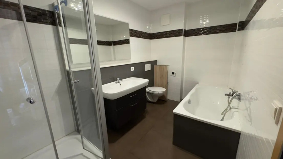 Modernes Reihenmittelhaus mit Wohlfühlatmosphäre in Solingen 5 zimmer