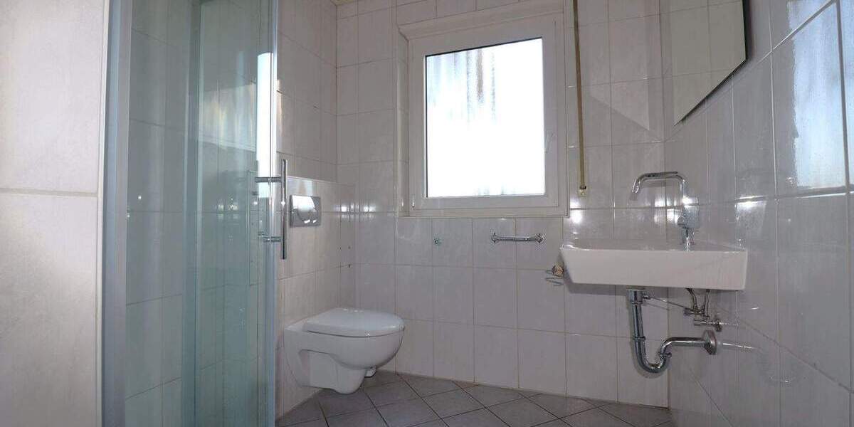 Mehrfamilienhaus, Wohnhaus Kirchlengern Häver - 9 Zimmer, 227 m&sup2;, 315.000&euro; | Angebot:25428309