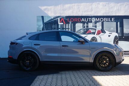 Porsche Cayenne 14.999 km 96.999 &euro; Stuttgart 70499