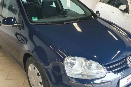 VW Golf 213.755 km 2.500 € Hamburg 22529