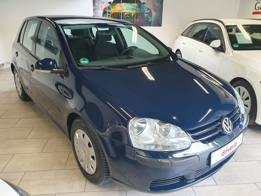 VW Golf 213.755 km 2.500 € Hamburg 22529