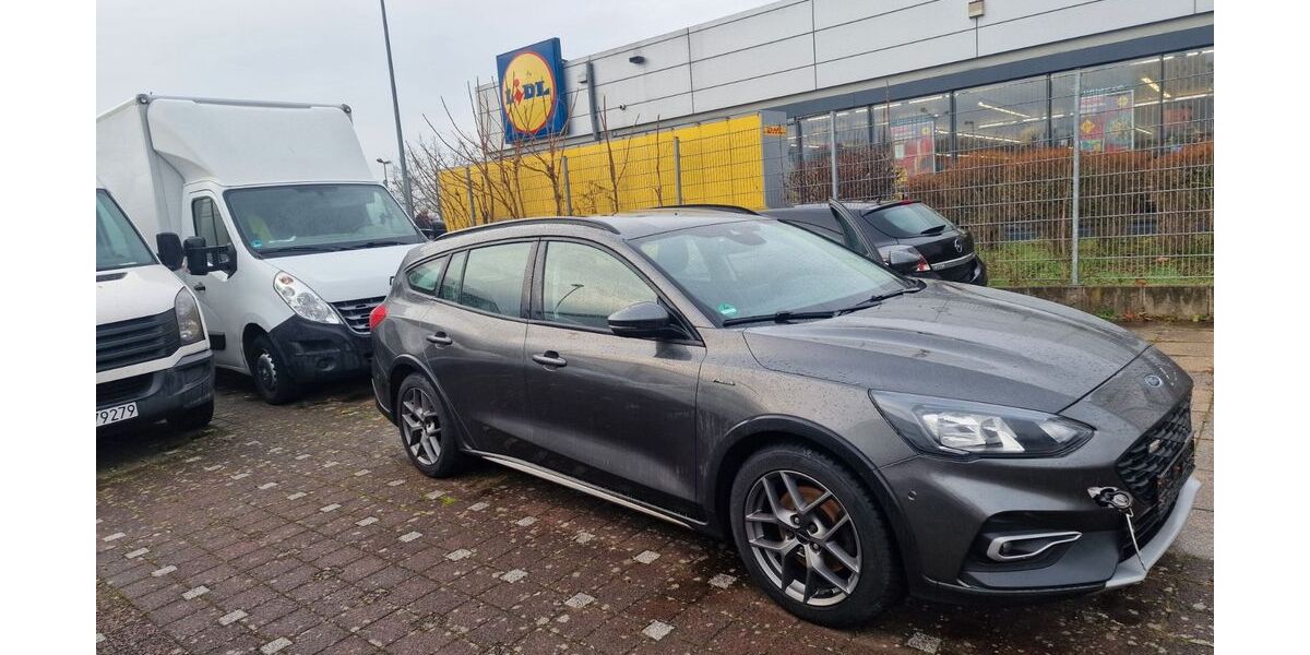 Ford Focus 271.000 km 6.200 &euro; Mannheim 68309