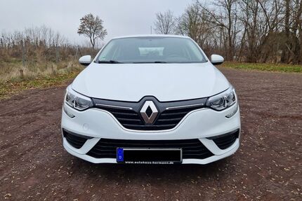 Renault Megane 46.000 km 9.750 &euro; Cremlingen 38162