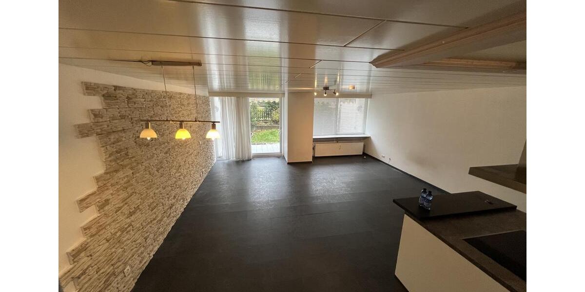 Maisonettenwohnung Rodgau - 4 Zimmer, 135 m&sup2;, 1.600&euro; | Angebot:24842034