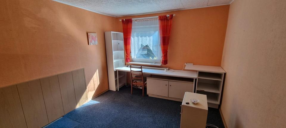 Einfamilienhaus Seesen - 7 Zimmer, 230 m&sup2;, 349.000&euro; | Angebot:26821649