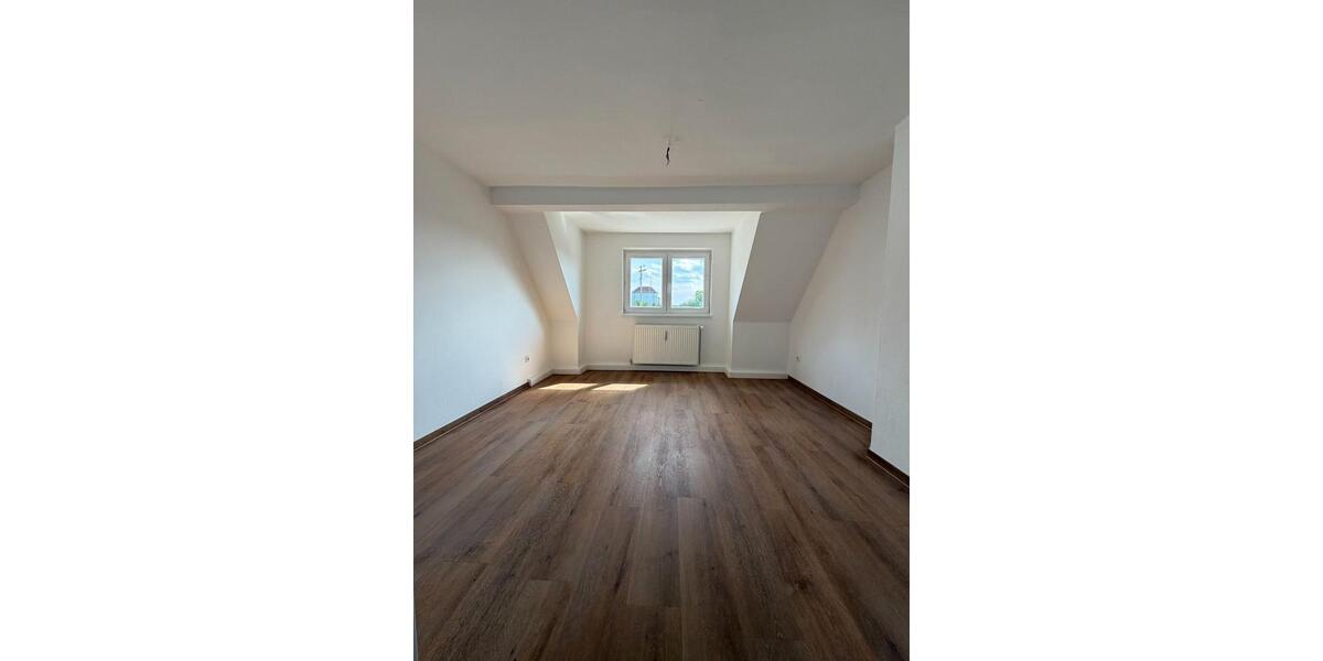 Dachgeschoßwohnung Töging am Inn - 3 Zimmer, 78 m&sup2;, 780&euro; | Angebot:26619202