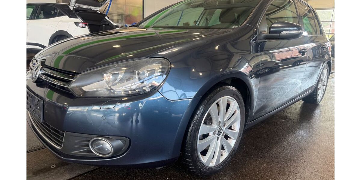 VW Golf 220.000 km 5.300 &euro; Essingen 73457