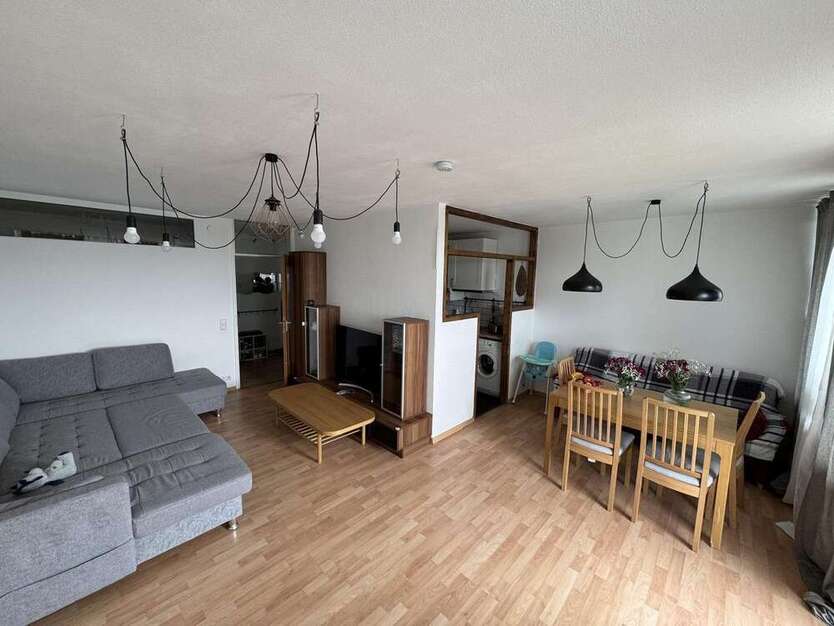 Wohnung zum Mieten in Erlangen 1.100 € 75 m²