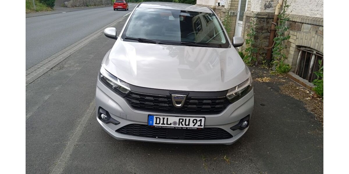Dacia Sandero 44.000 km 11.800 &euro; Dietzhölztal 35716