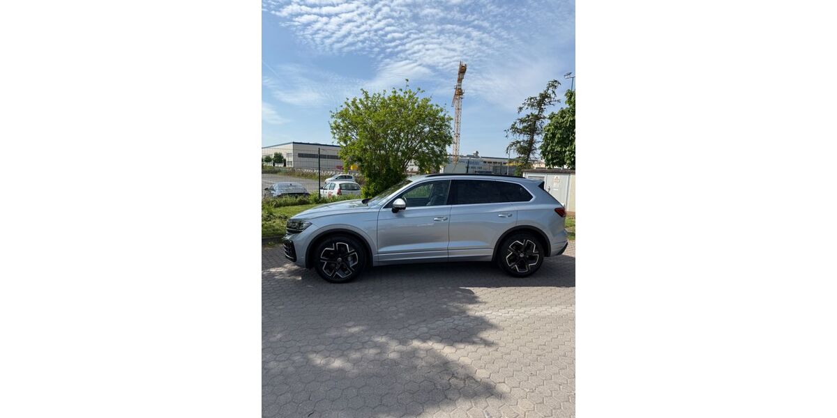 VW Touareg 39.500 km 57.900 &euro; Blomberg 32825