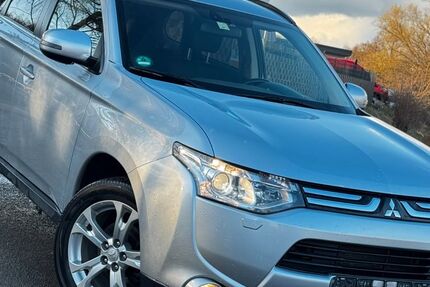 Mitsubishi Outlander 184.890 km 8.490 &euro; Schlitz-Queck 36110