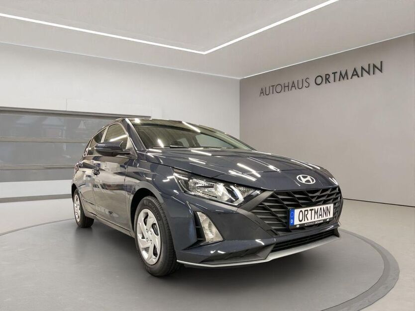 Hyundai i20 2.400 km 20.390 € Wissen 57537