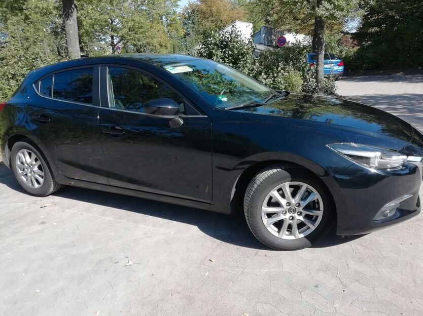 Mazda 3 95.000 km 13.500 € Kassel 34134