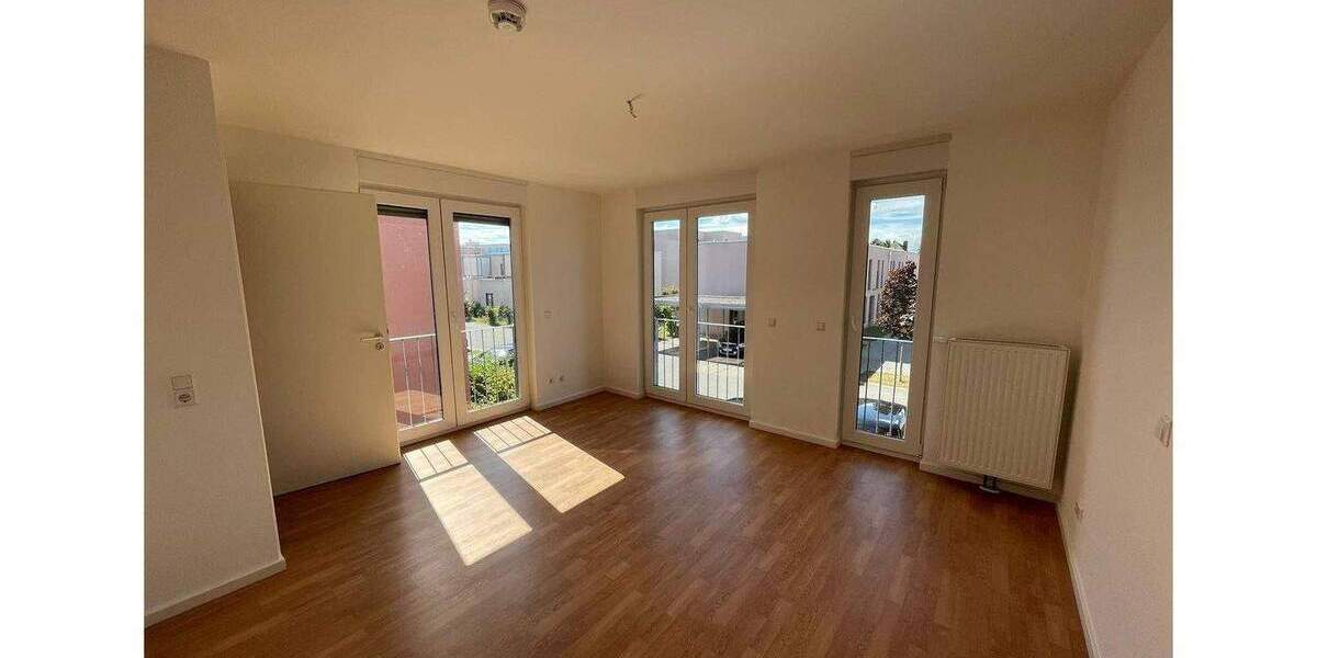 Reihenmittelhaus Mannheim Waldhof - 4 Zimmer, 120 m&sup2;, 1.555&euro; | Angebot:24778131