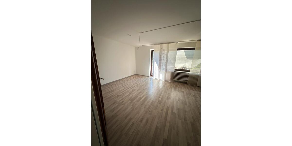 Hochparterre Schortens - 3 Zimmer, 71 m&sup2;, 450&euro; | Angebot:26403068