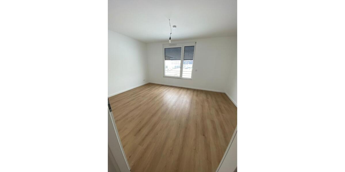 Reihenhaus Oranienburg - 5 Zimmer, 145 m&sup2;, 1.800&euro; | Angebot:25367058