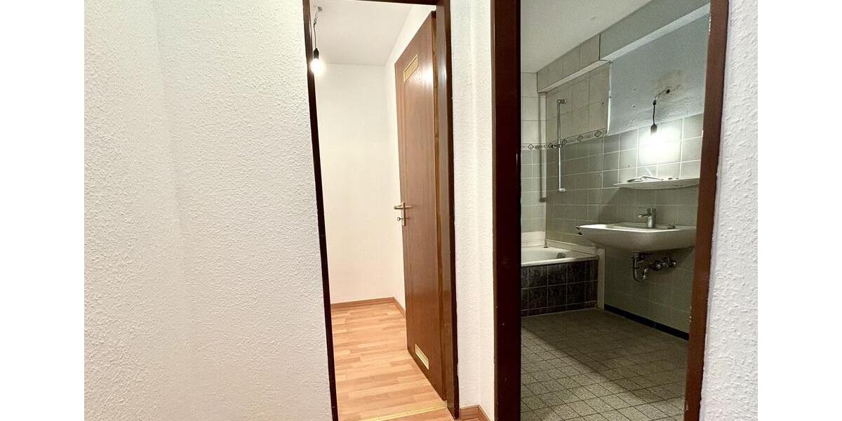 Etagenwohnung Gunzenhausen - 3 Zimmer, 82 m&sup2;, 630&euro; | Angebot:26234247